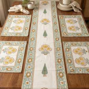 Verdant Courtyard Dining Set