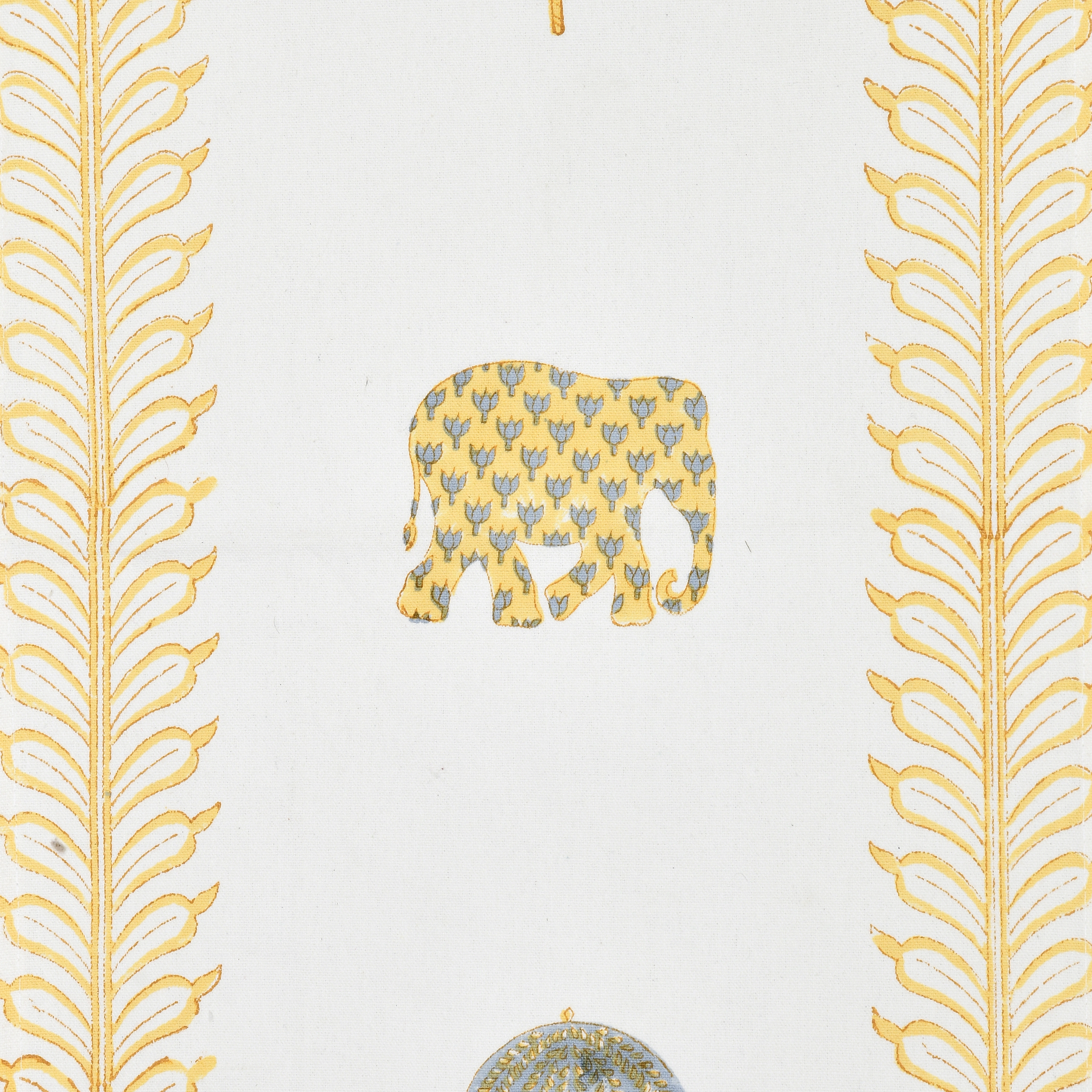Elephant Courtyard Dining Set - Image 3